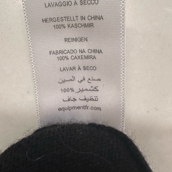 Equipment Cashmere V-neck Dress - Picture 3 of 3